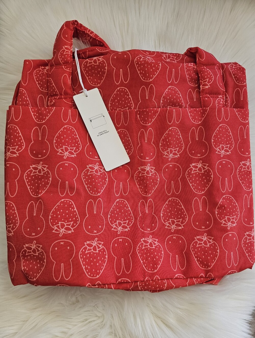 NWT BAGGU Small Cloud Carry-On Bag Miffy Strawberry - Picture 4 of 4